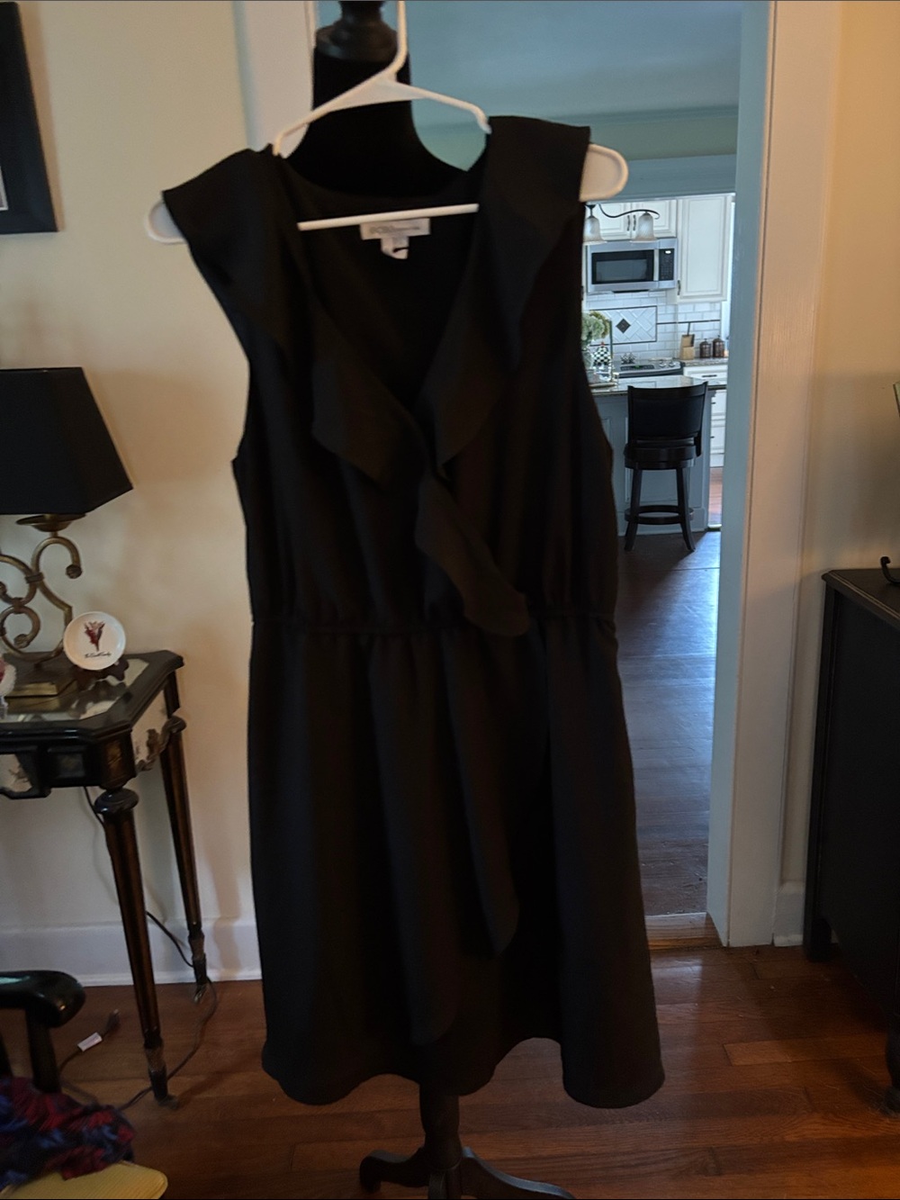 BCBGeneration Black Sleeveless Ruffle-Front Dress